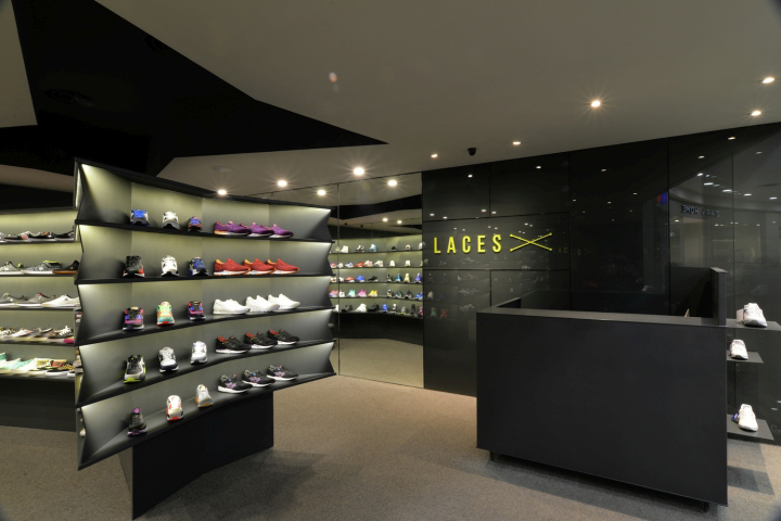 LACES Shoe Store by CoA Arquitectura, ZapopÃ¡n- Mexico